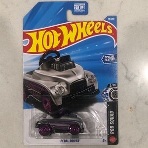 Mattel Hot Wheels Pedal Driver - Silver and Purple